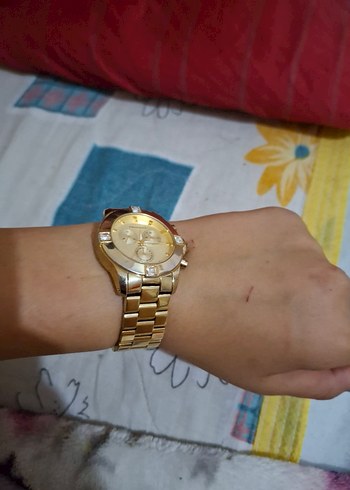 Altın Renkli Kadın Kol Saati - Görsel 8