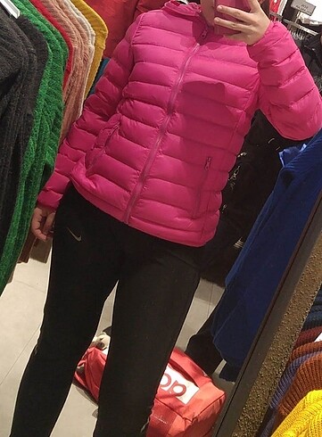 pembe şişme mont