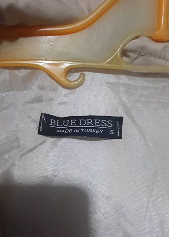 Kadın Bej Uzun Düğmeli Kışlık Mont - Görsel 4