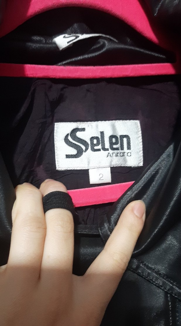 Kadın Siyah Deri Biker Ceket Kapüşonlu - Görsel 4