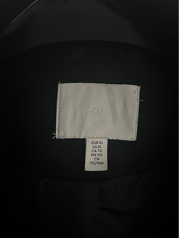xl Beden siyah Renk H&M kaşe kaban