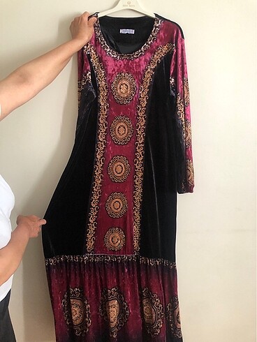 kadife taşlı elbise