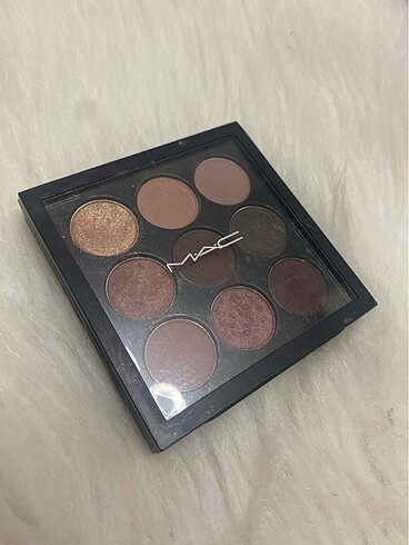 Mac Burgundy Far paleti