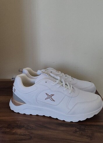 Kinetix Sıfır kinetix spor ayakkabı