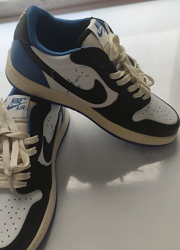 Nike Spor ayakkabı sıfır 