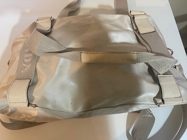 Prada Kadın büyük boy kol çantası - Görsel 2