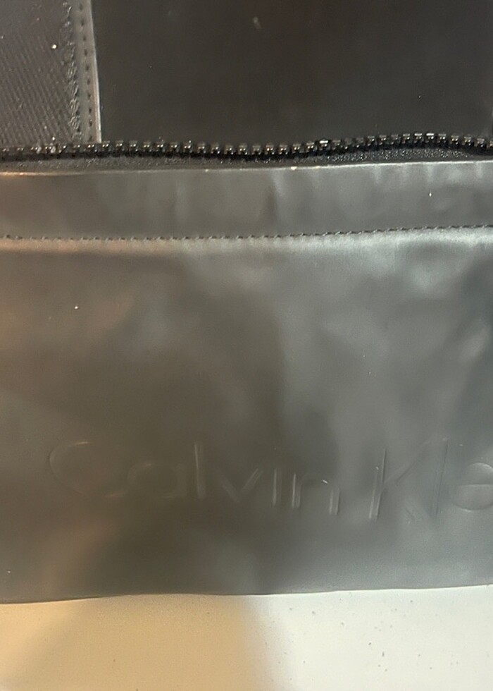 Calvin klein kadın büyük boy kol çantası - Görsel 2