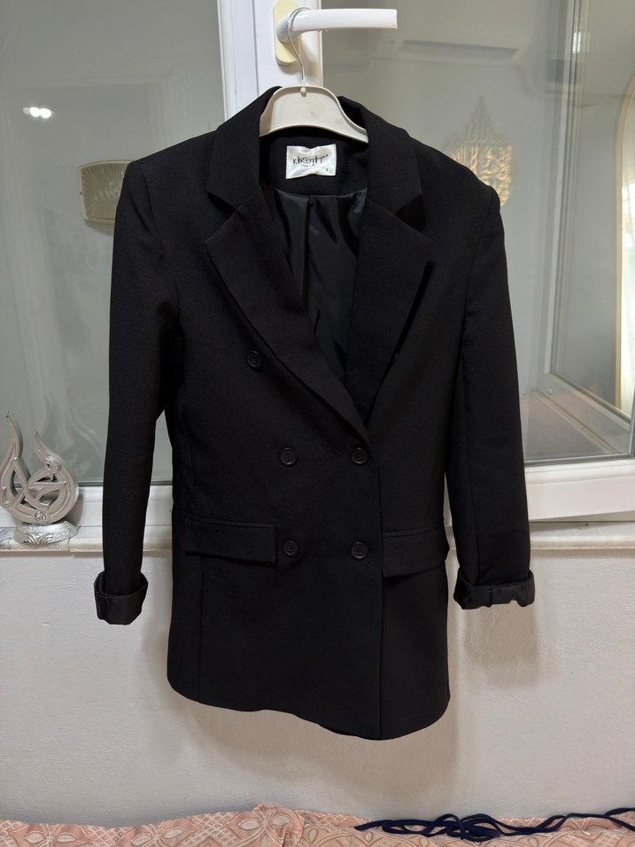 Kadın Siyah Düğmeli Midi Blazer Ceket - Görsel 3