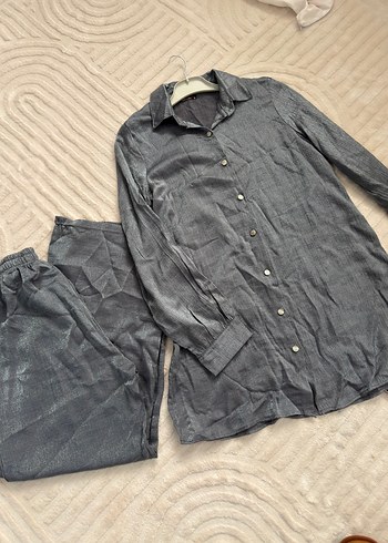 Gri parlak simli takım - Görsel 3