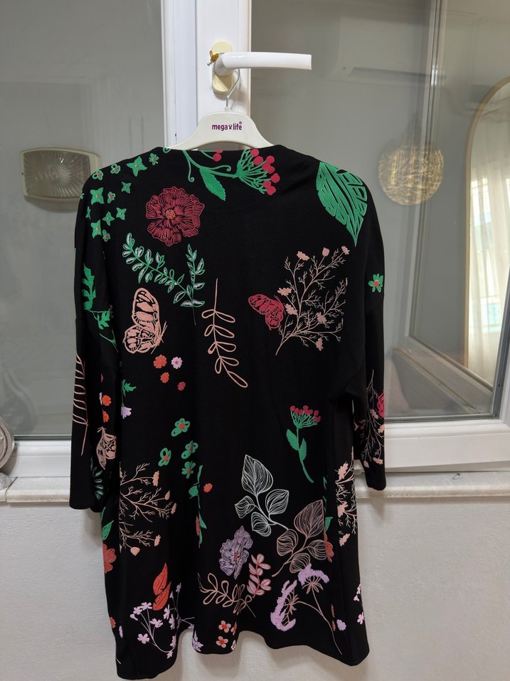 Çiçek Desenli Uzun Kollu Bohem Kimono - Görsel 3