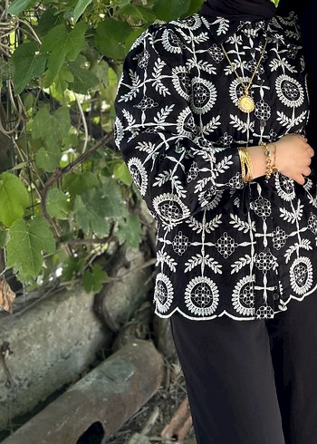 Nakışlı Siyah Tesettür Tunik - Görsel 2