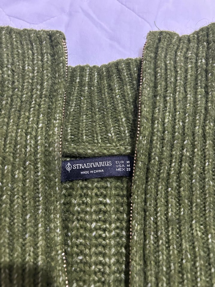 Stradivarius Kadın Yeşil Yarım Fermuarlı Kazak - Görsel 4