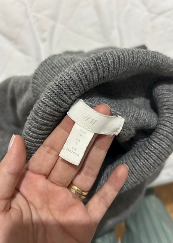 H&M Gri Boğazlı Oversize Kadın Kazak - Görsel 4