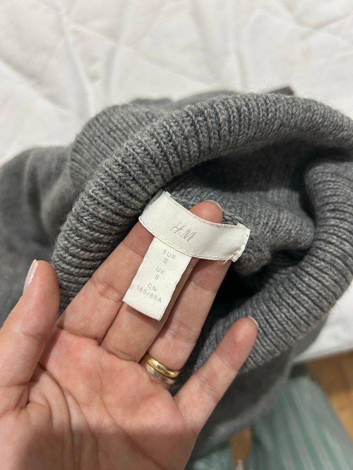 H&M Gri Boğazlı Oversize Kadın Kazak - Görsel 4