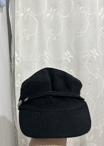 Düğmeli Siyah Yün Kadın Şapka - Görsel 3