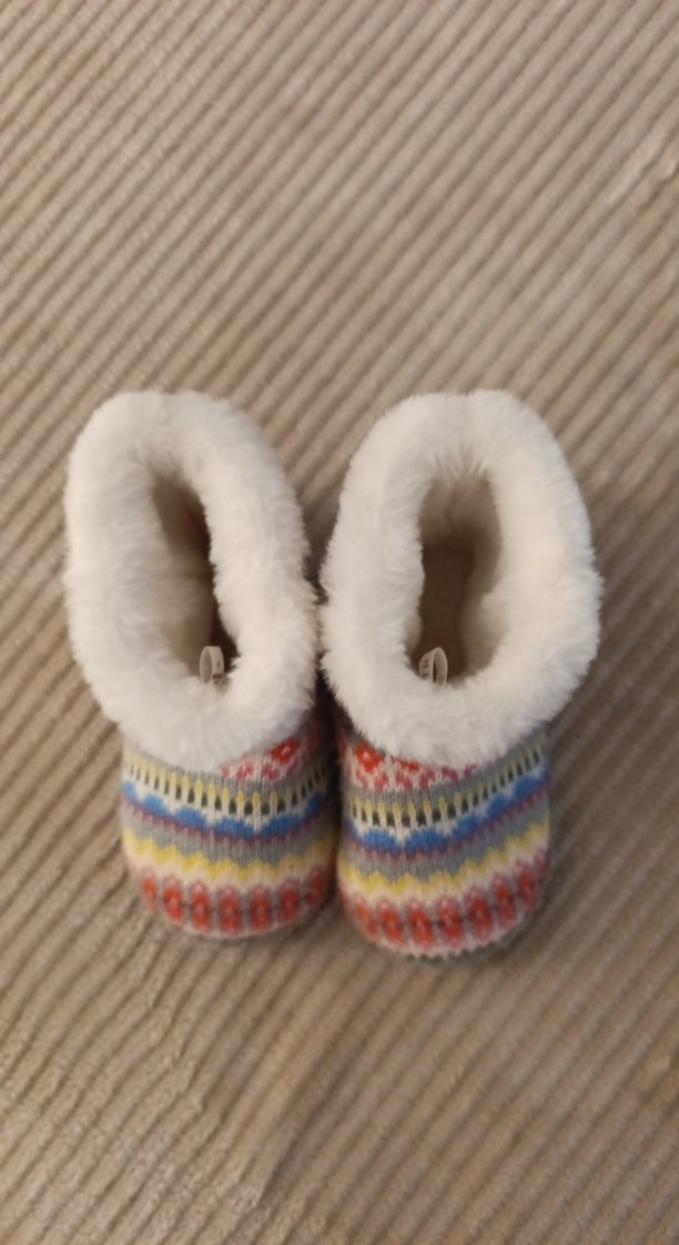 Çok Renkli Örgü Kız Çocuk Ev Terliği - Görsel 3