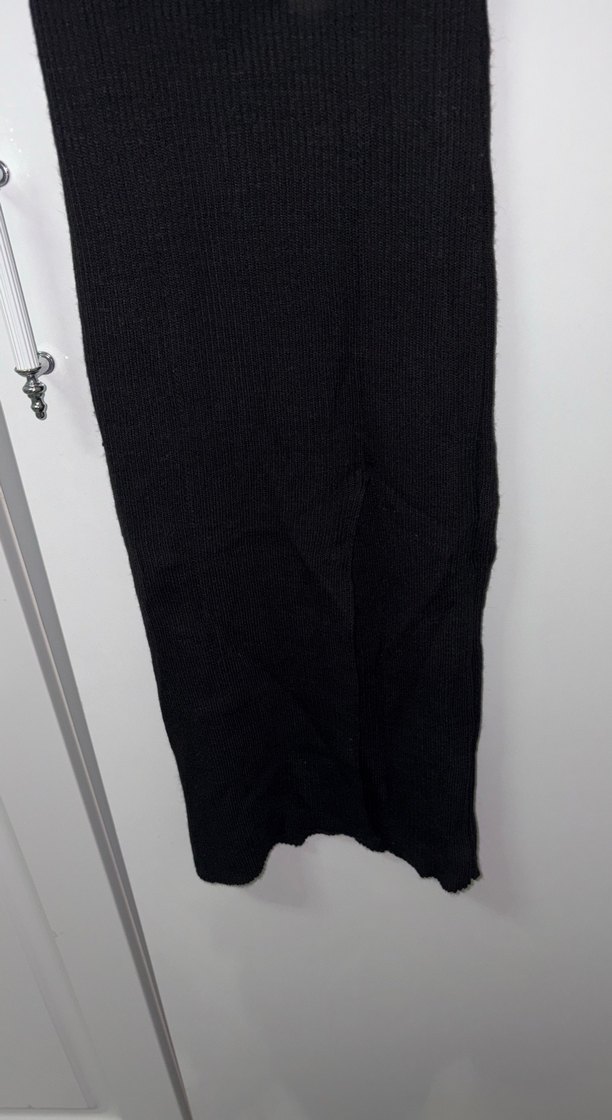 Siyah V Yaka Uzun Kollu Triko Elbise - Görsel 3