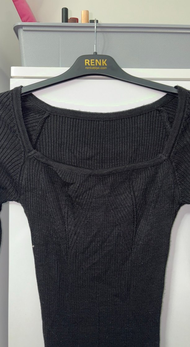 Siyah V Yaka Uzun Kollu Triko Elbise - Görsel 4
