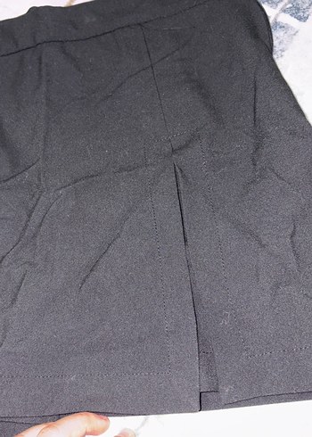 Kadın Siyah Pilili şortlu Midi Etek - Görsel 3