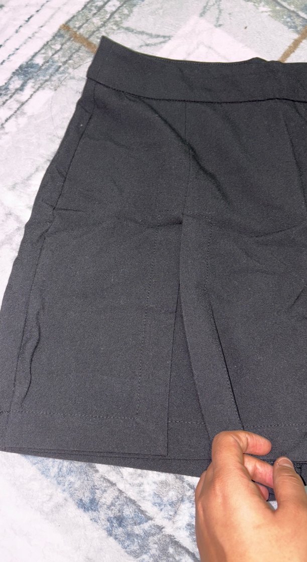 Kadın Siyah Pilili şortlu Midi Etek - Görsel 4