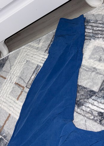 Düğmeli Mavi Keten Kadın Gömlek - Görsel 2