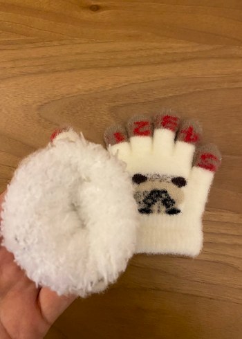 Nakışlı Beyaz  Parmaklı Eldiven - Görsel 3