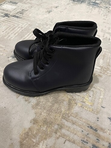 LC Waikiki Çocuk bot
