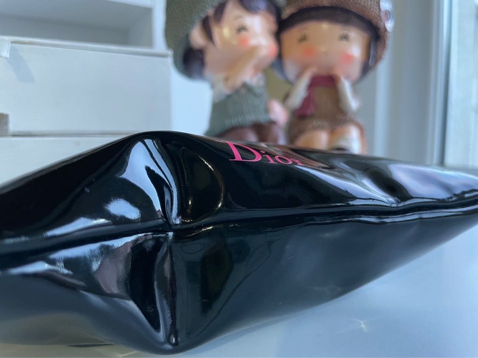 Dior Koyu Pembeli makyaj çantası - Görsel 5