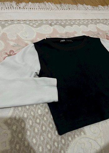 Uzun Kollu Siyah-Beyaz Tişört - Görsel 2