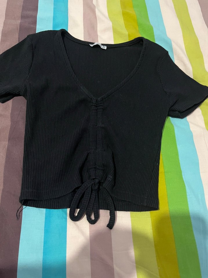 Siyah Tişört - Görsel 2