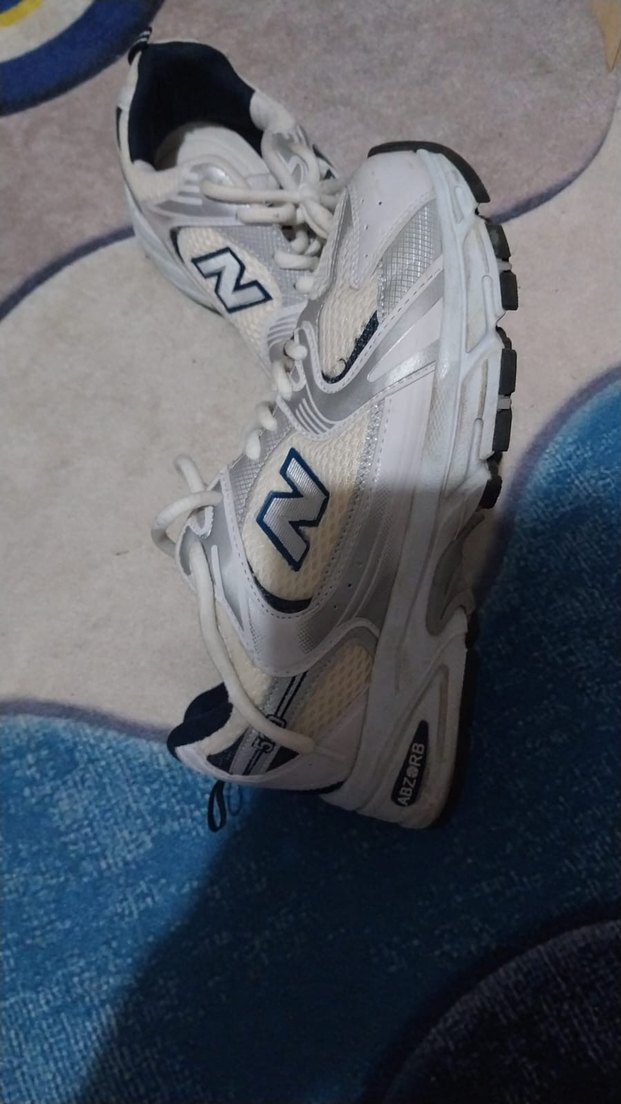 New Balance Beyaz Gri Spor Kadın Sneaker - Görsel 2