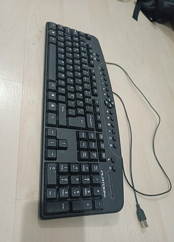 Kablolu klavye USB girişli - Görsel 2