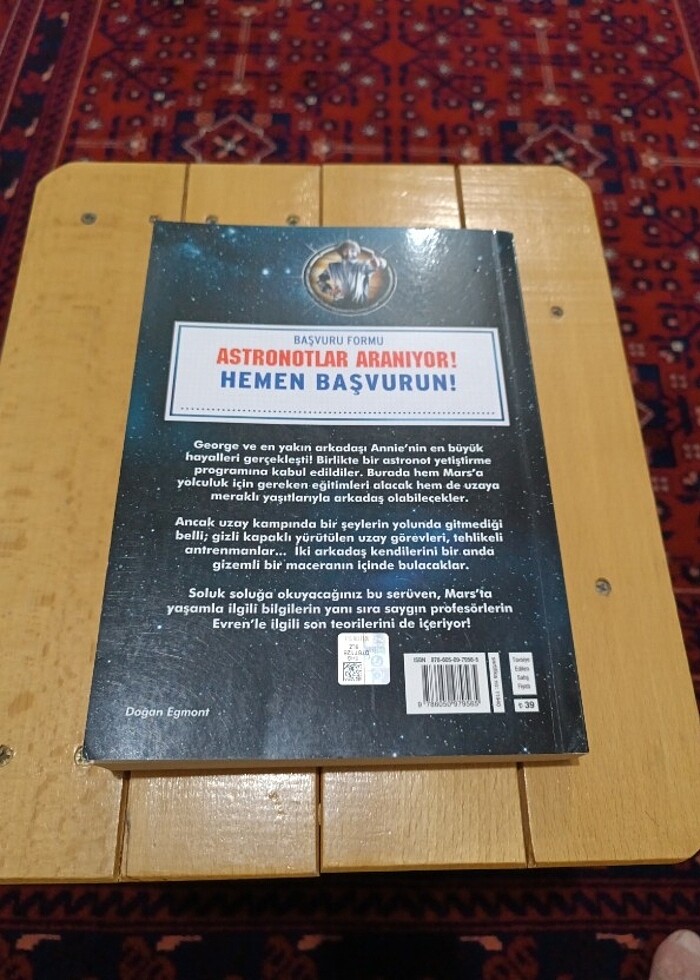 George ve Mavi ay - Görsel 2