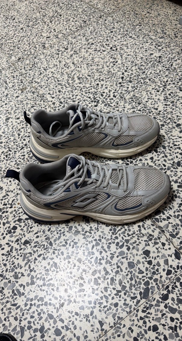 Gri Bağcıklı Spor erkek lotto koşu ayakkabısı - Görsel 2