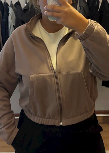 l Beden Bej Yüksek Yaka Fermuarlı Kadın Sweatshirt Ceket