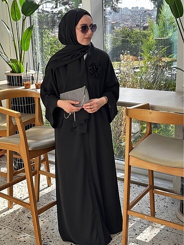 Gül Detay Düz model abaya - Görsel 7