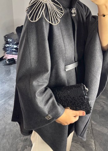 Gri kaşe kumaş Kuşaklı panço - Görsel 3