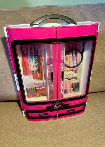 Üç askılı Barbie gardrop - Görsel 4