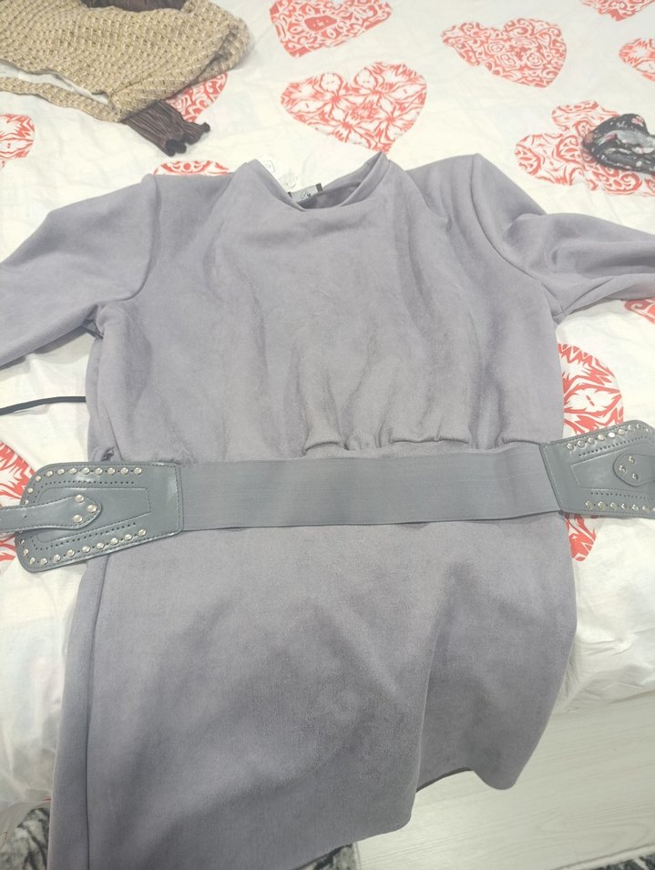 Gri Süet Kemerli Mini Elbise Eiketli Kullanılmadı - Görsel 5