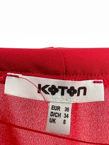 36 Beden kırmızı Renk Koton Bluz %70 İndirimli.