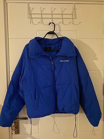 Bershka Mavi Mont
