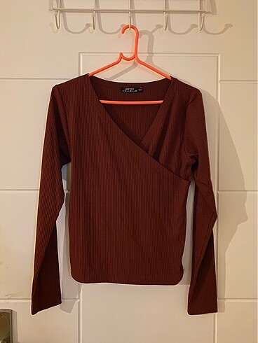 Lipstick markali crop