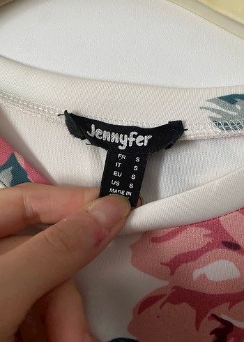 s Beden Çiçek Desenli Beyaz Kadın Sweatshirt