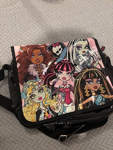 Monster high çanta