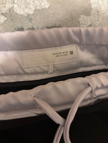 xs Beden Zara pantolon