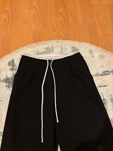 xs Beden siyah Renk Zara pantolon
