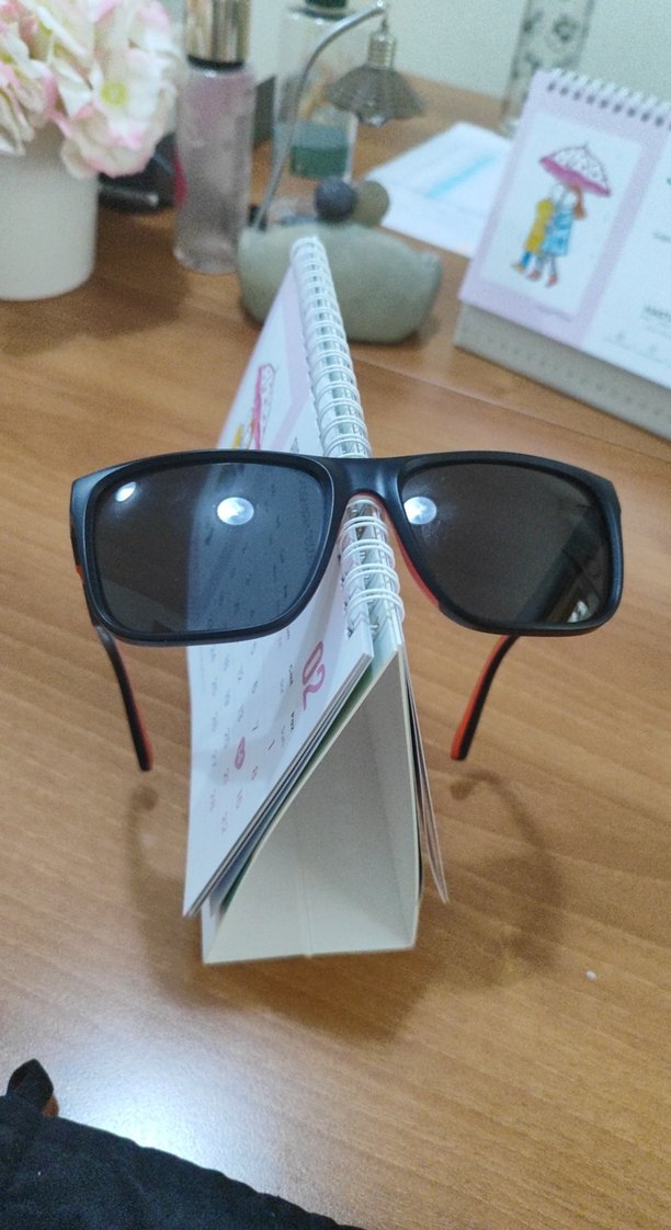 Erkek  siyah Kırmızı Minimalist Gözlük - Görsel 4