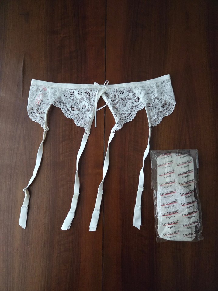 Beyaz Dantel Sütyen Takımı 5 parça - Görsel 4