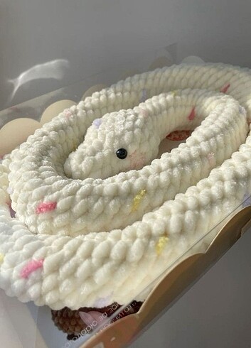 Fluffy snake 