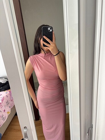 Pembe Kalem Elbise